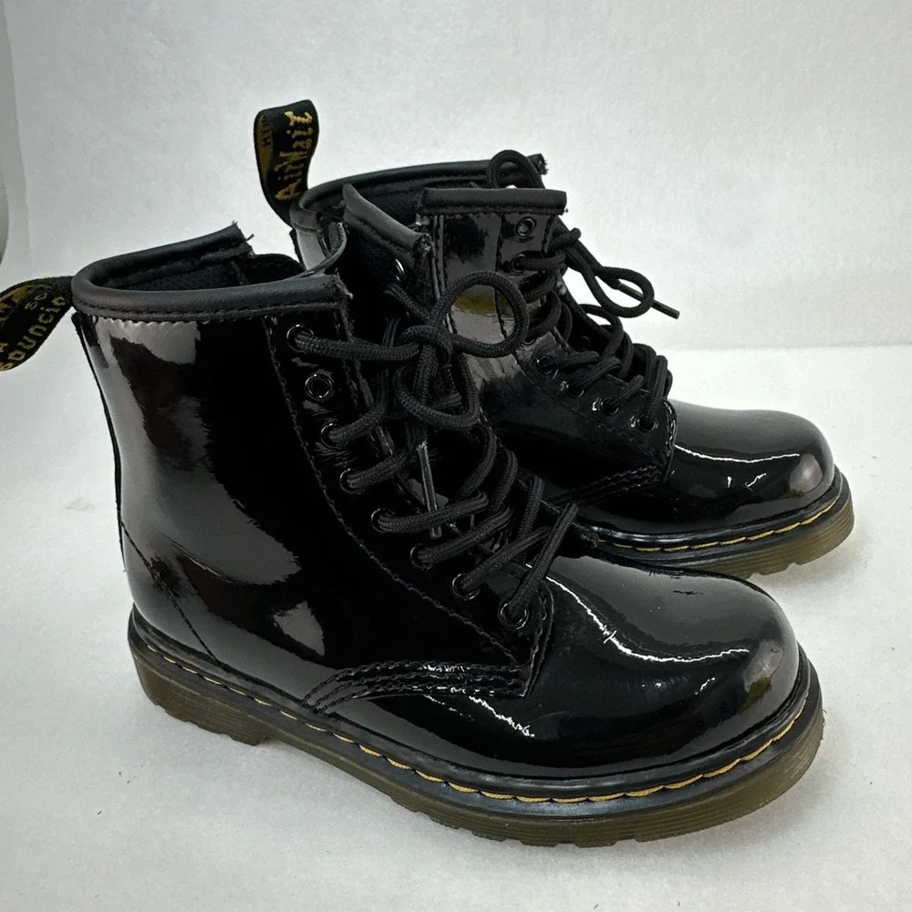 Dr. Martens  Toddler 1460 T  Black Patent Leather Ankle Boots Size US 10